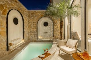 OriVista Luxury Private Pool Villa Amara Suites 1 - Canggu - 0