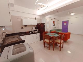Charvi Reemz, Anjuna, Starco Junction, Goa - 1