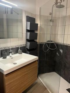 Appartement T2 de 30m2, Grande Terrasse, Résidence Soleil Marin - 1