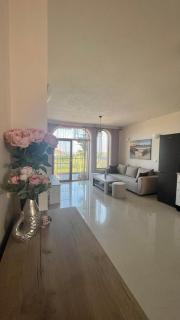 Private Apartment with Sea View - 9