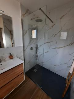 Petit coin de paradis, calme et confort garantie ! Chambre indépendante dans une dépendance ! - Montauban - 4