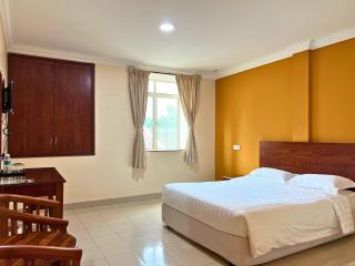 Tropicana Hotel - Gemas - 8