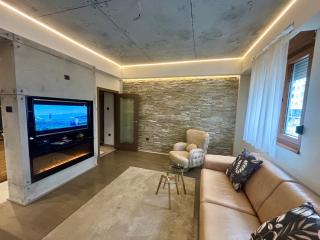 smgold lux apartman - Podgorica - 0