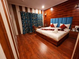 Pippin Place - Srinagar - 2