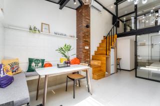 Shanghai Hills & XING 1729 Family Homestay West Beijing Rd Near Metro line2 Jingan Temple - 2