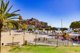 Amazing apartments in the modern Coruña building, near the beach, pool & garage - 5