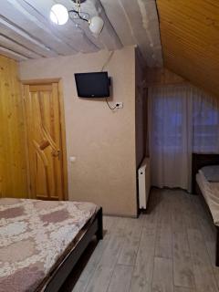 Лимонний дім - Pilipets - 4