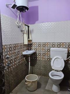 Hotel Sarvapriya - Chopan - 9