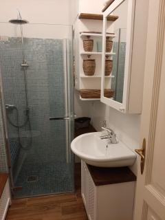 Boutique apartment with parking - 2