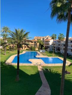 ¡Piso familiar en Jávea! - Jávea - 0