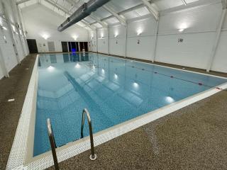 Arthurs Escape - Part of the The Bay Filey Holiday Village with pool, gym and direct beach access, pub, restaurant, tennis and meadows walks - 5
