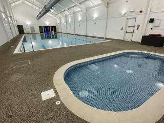 Arthurs Escape - Part of the The Bay Filey Holiday Village with pool, gym and direct beach access, pub, restaurant, tennis and meadows walks - 4
