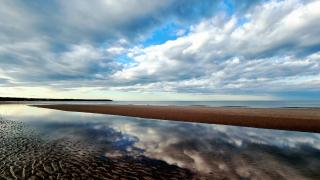 Arthurs Escape - Part of the The Bay Filey Holiday Village with pool, gym and direct beach access, pub, restaurant, tennis and meadows walks - 3