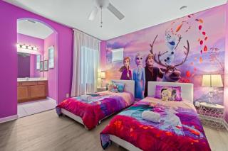 Sleeps 14 Heated Pool + Lazy River + Game Room - Davenport - 8