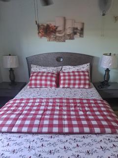 The Cozy Corner - Nassau - 4