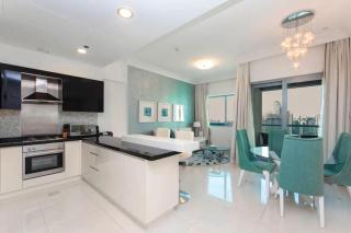 LUX Flat with Burj Khalifa View - 3 minute walk to Dubai Mall - Best Location - Best Balcony View - Dubai - 1