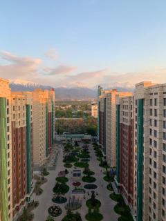 La Vista Apartment с видом на горы - 5