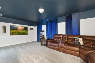 Resort Home: Game Room, Pool, Near Disney - Kissimmee - 4