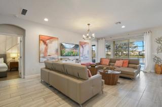 Elegant Home with Pool & Spa, Close to Disney - Kissimmee - 4