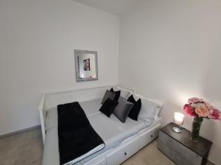 Raymihome Dante - Turin - 3