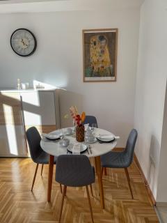 Schöne Eigentumswohnung im 10 bezirk - 3