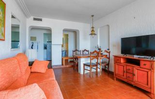 Awesome Apartment In Torrevieja - 2