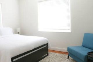 Sunny 3 Bedroom 3 Bath Retreat in Fort Lauderdale - Fort Lauderdale - 6