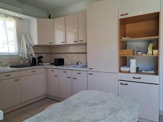Grand T2 proche centre ville, vue mer et montagne - Bastia - 3