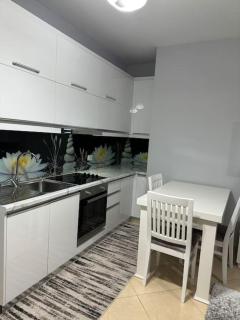 Onea's Apartment Tirana - 7