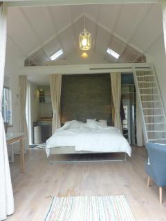 B&B BLoom - 5