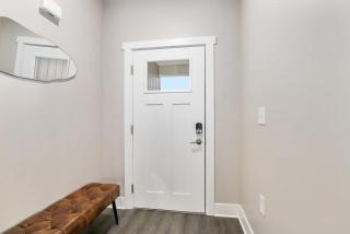 Modern 4BR 4BA Two Unit Condo w Garage and Patio - Wyoming - 6