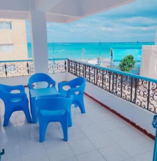 Queen Home Hotel - 0