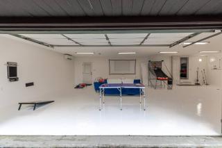 Luxury-Cabin Mount View *Gym*Game Room *Fire Place - 1