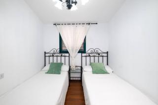 Casa Vega - Chalet adosado con piscina - Breña Baja - 2