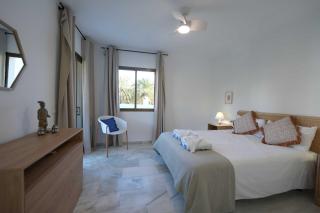 2035 golden beach modern - Marbella - 1
