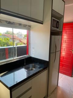 Floripa Beach Apt 2 dormitórios com mezanino 200m do mar - 2