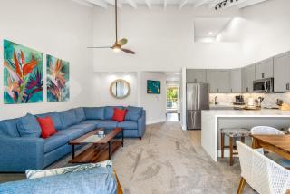 Upscale & Luxurious Oceanview Resort Vistas - Kihei - 4
