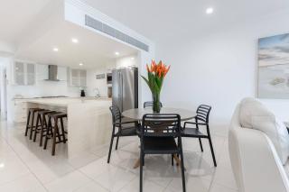 The Esplanade Escape - Your Ideal Beachfront Break - Palm Cove - 4