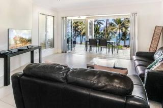 Seascape Solace - Breezy Waterfront Bliss - Palm Cove - 8