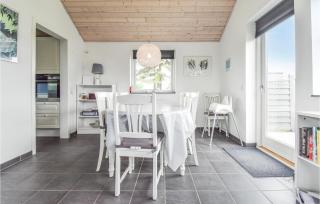 Four-Bedroom Holiday Home In Otterup - Otterup - 8