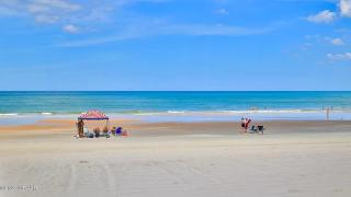 Beautiful Oceanview Condo with 75 inch TV - 9