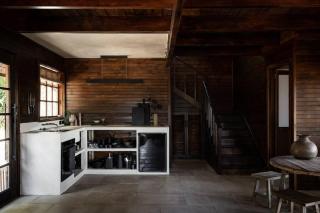 SABI Award Winning Designer Cabin - Binalong Bay - 2