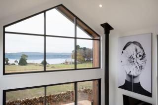 Koze Haus - Blissful Barn by the River - Hillwood - 0