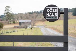 Koze Haus - Blissful Barn by the River - Hillwood - 4