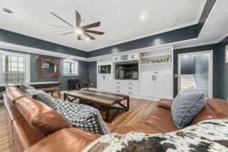 Sunset Cove Lakefront Luxury Lodge with Private Dock - 5