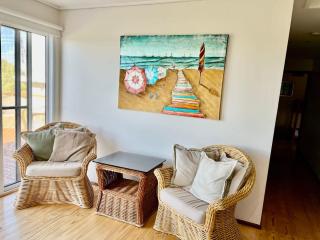 C4 Miles Beach Shack - Robe - 2