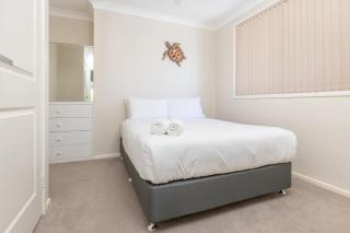114 Elizabeth Pde - Forster - 2