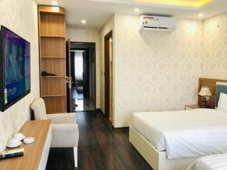 DOMINIC HOTEL - 1