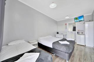 Ned Kelly's Motel - Maryborough - 9