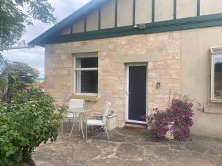 Mount Charles Homestead - 4